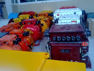 待檢防爆電機，防爆導(dǎo)電滑環(huán)